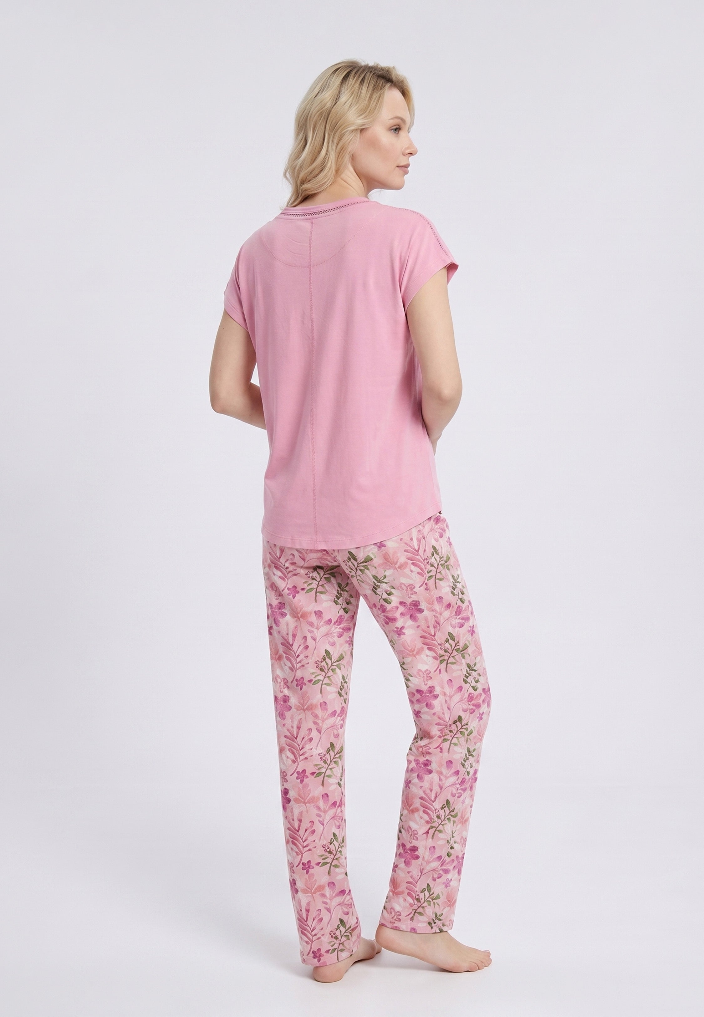 Pyjama T-Shirt Col Rond Ajouré & Pantalon Fleuri