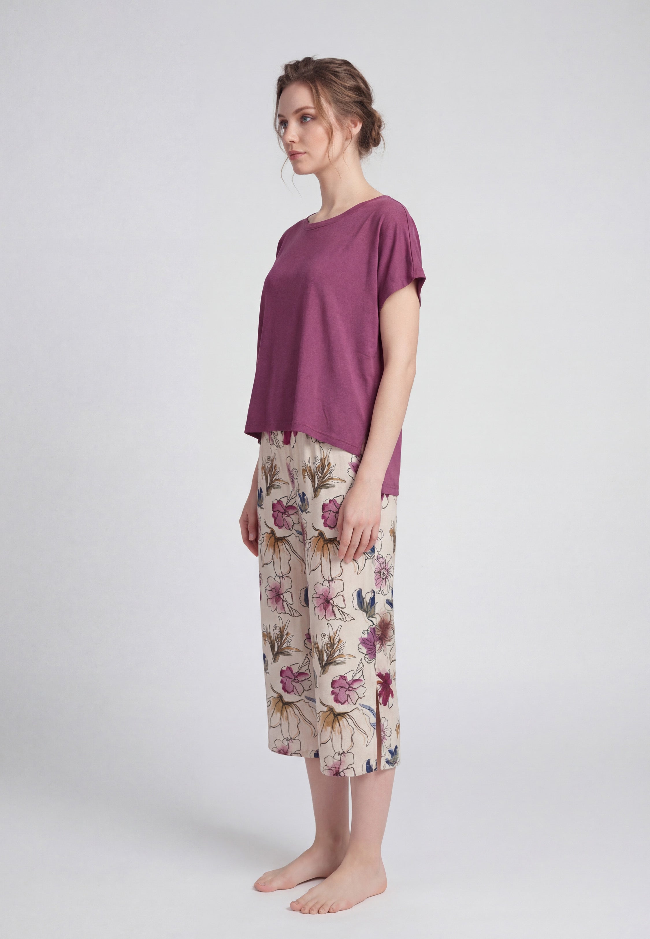 Ensemble Pyjama T-shirt & Pantalon 3/4 Fleuri
