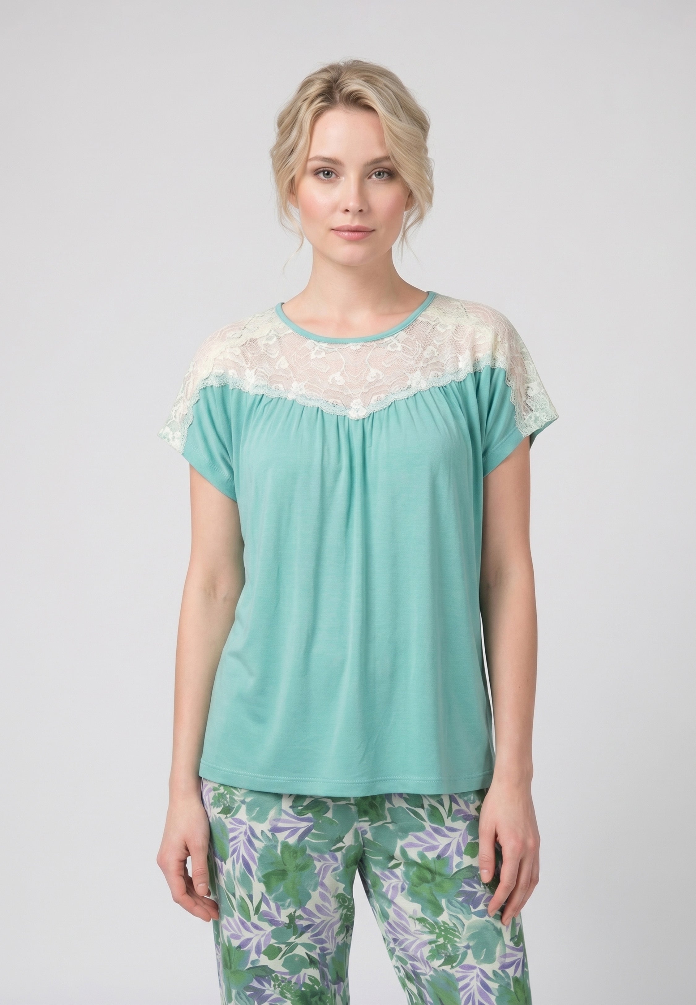 Pyjama T-Shirt Empiècement Dentelle & Pantalon Fleuri