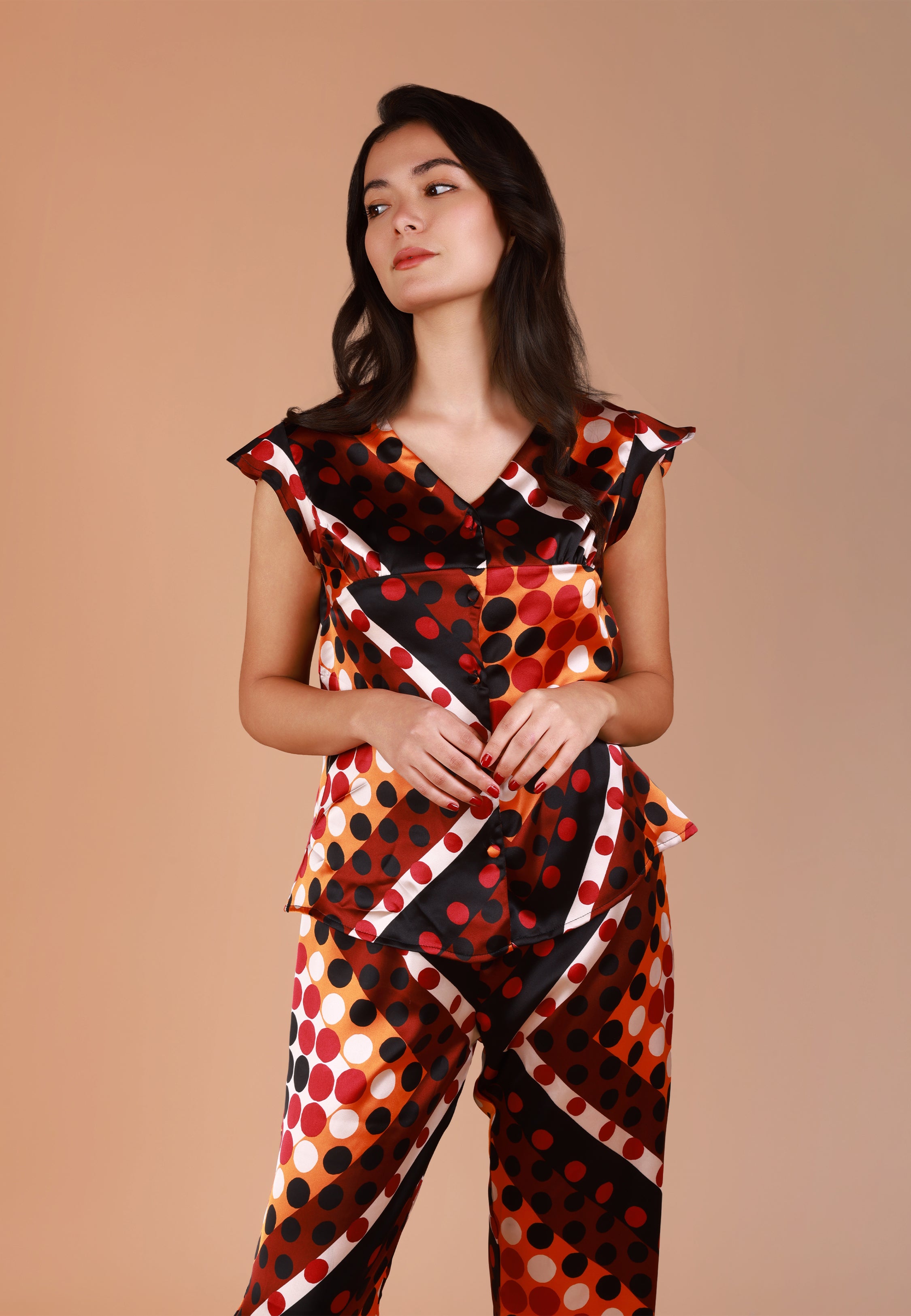 Ensemble pyjama en satin imprimé pois contrastés | Collection GÉOMÉTRIQUE