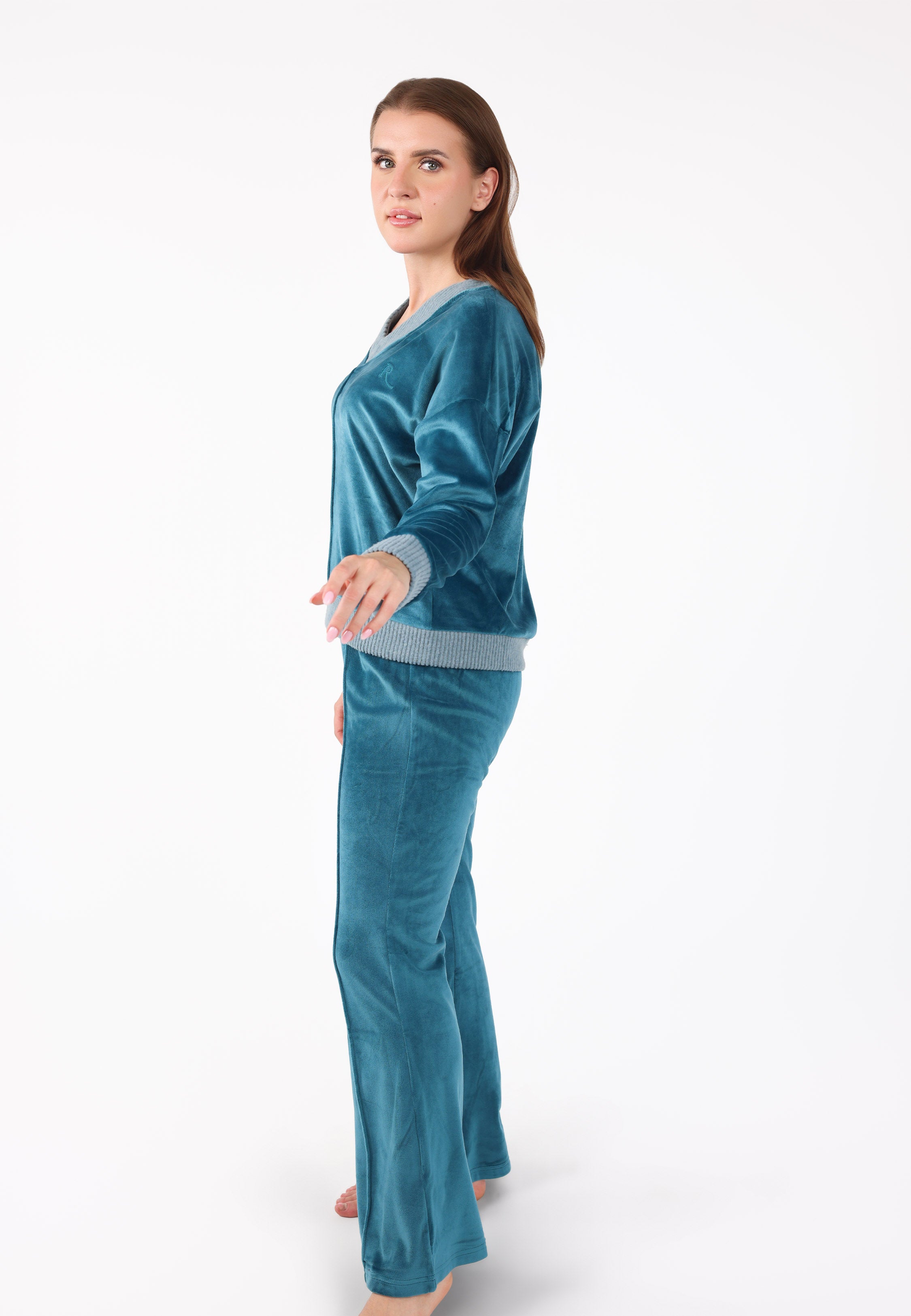 Ensemble pyjama femme en velours doux à col V