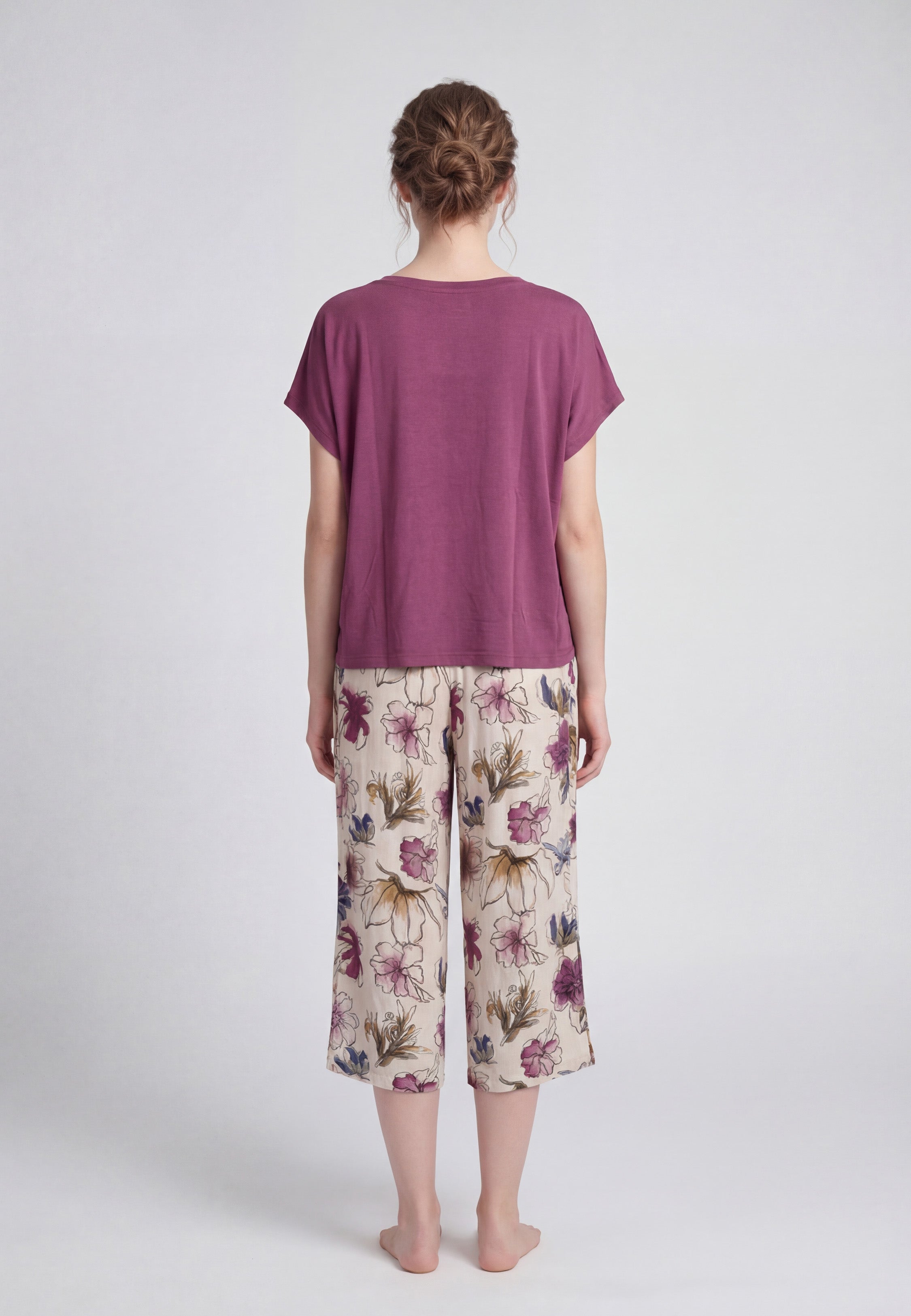 Ensemble Pyjama T-shirt & Pantalon 3/4 Fleuri
