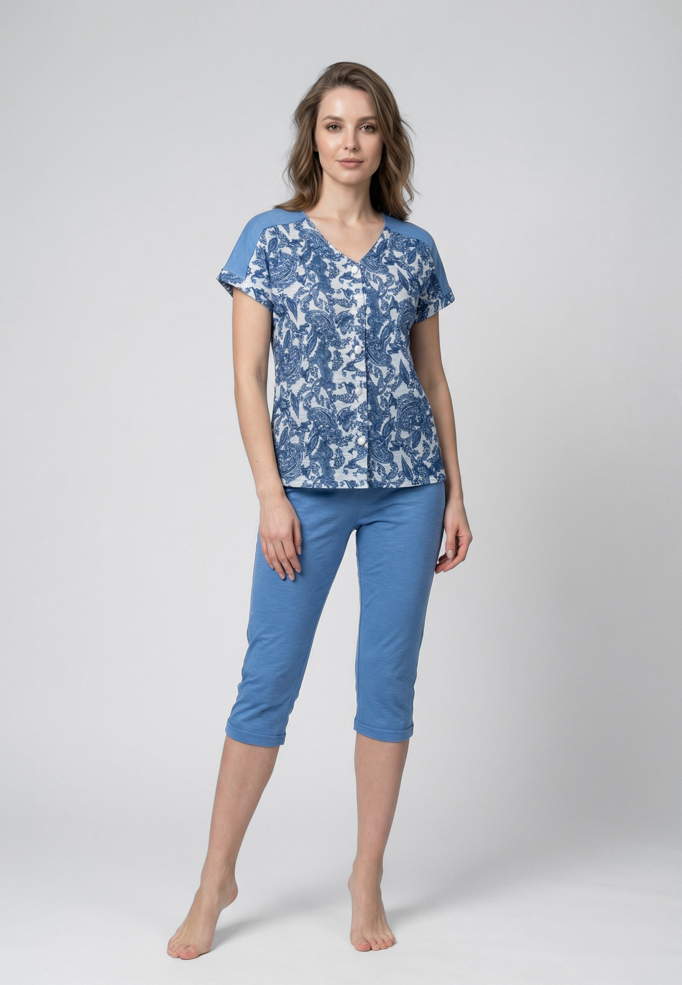 Ensemble Pyjama Femme Imprimé Paisley Col V Capri