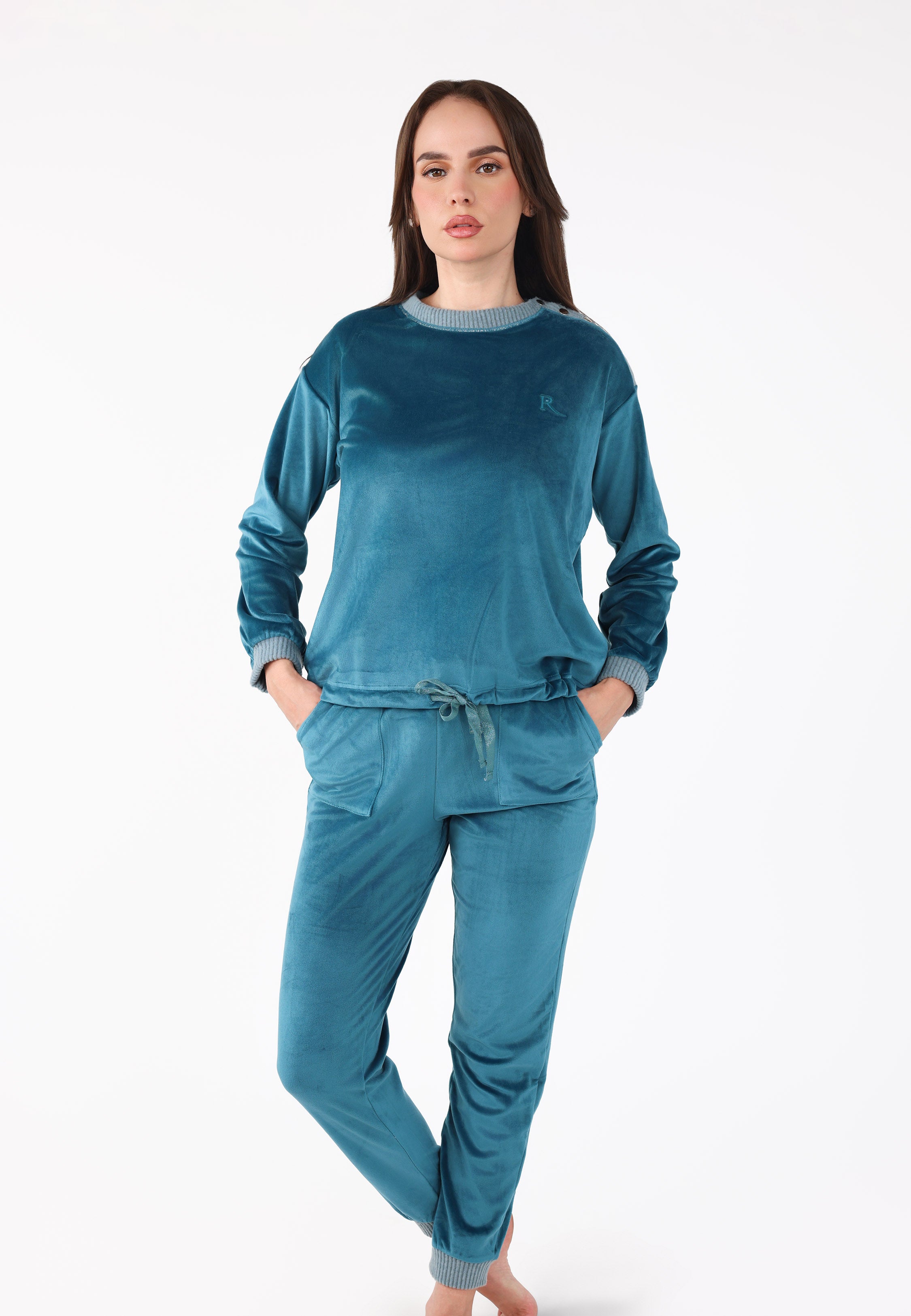 Ensemble pyjama femme en velours doux