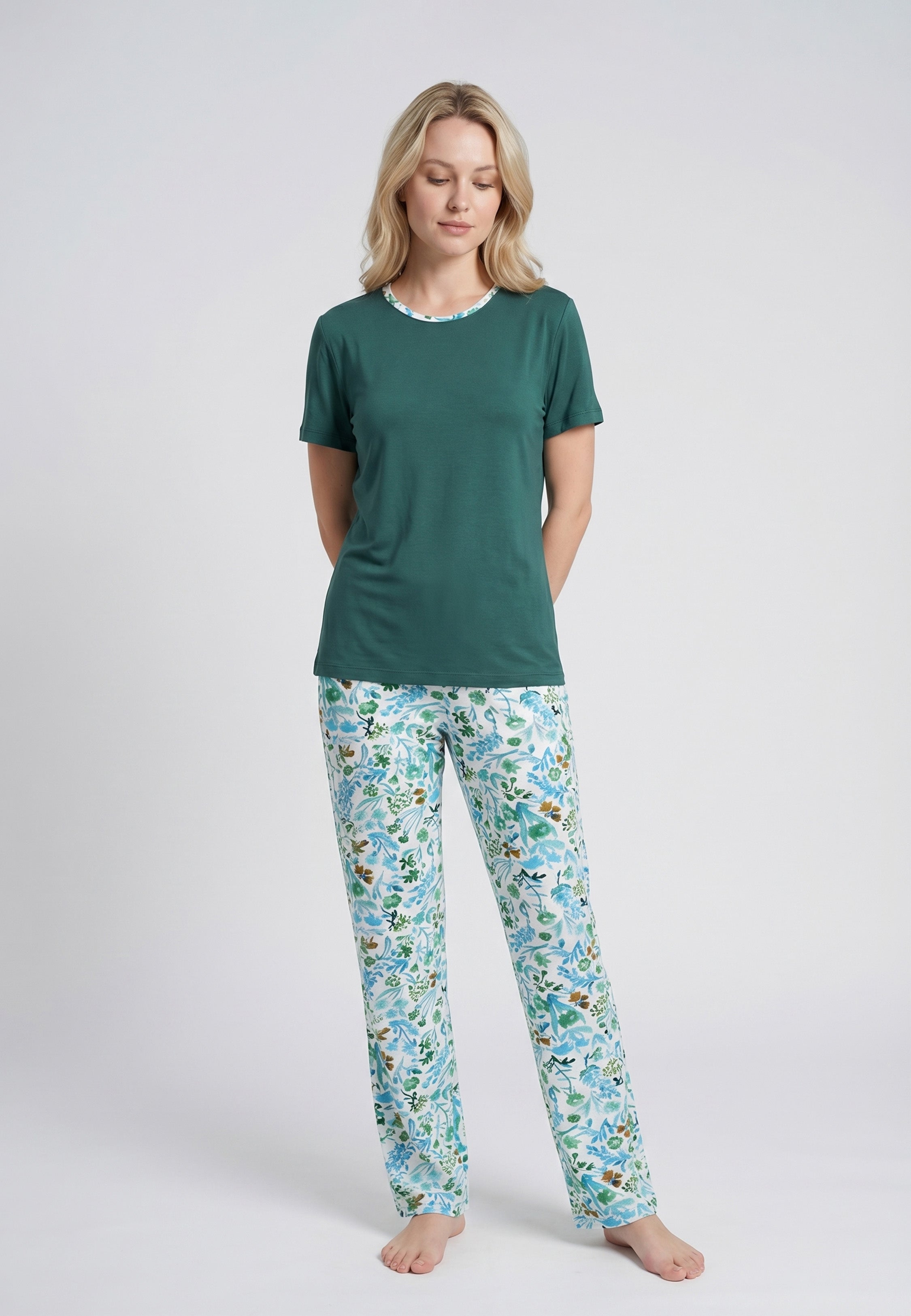 Pyjama T-Shirt Col Rond Liseré Fleuri & Pantalon Fleuri