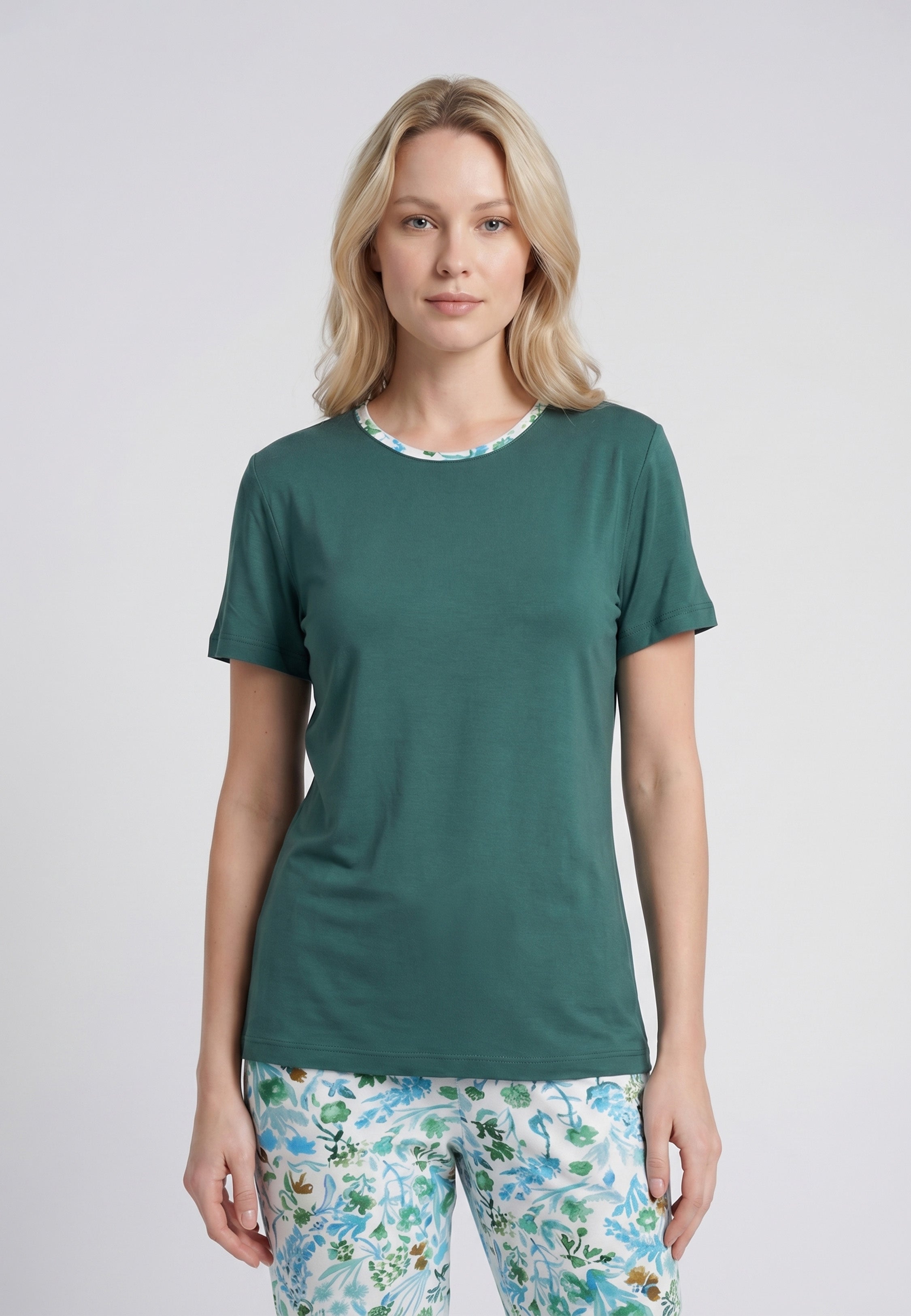 Pyjama T-Shirt Col Rond Liseré Fleuri & Pantalon Fleuri