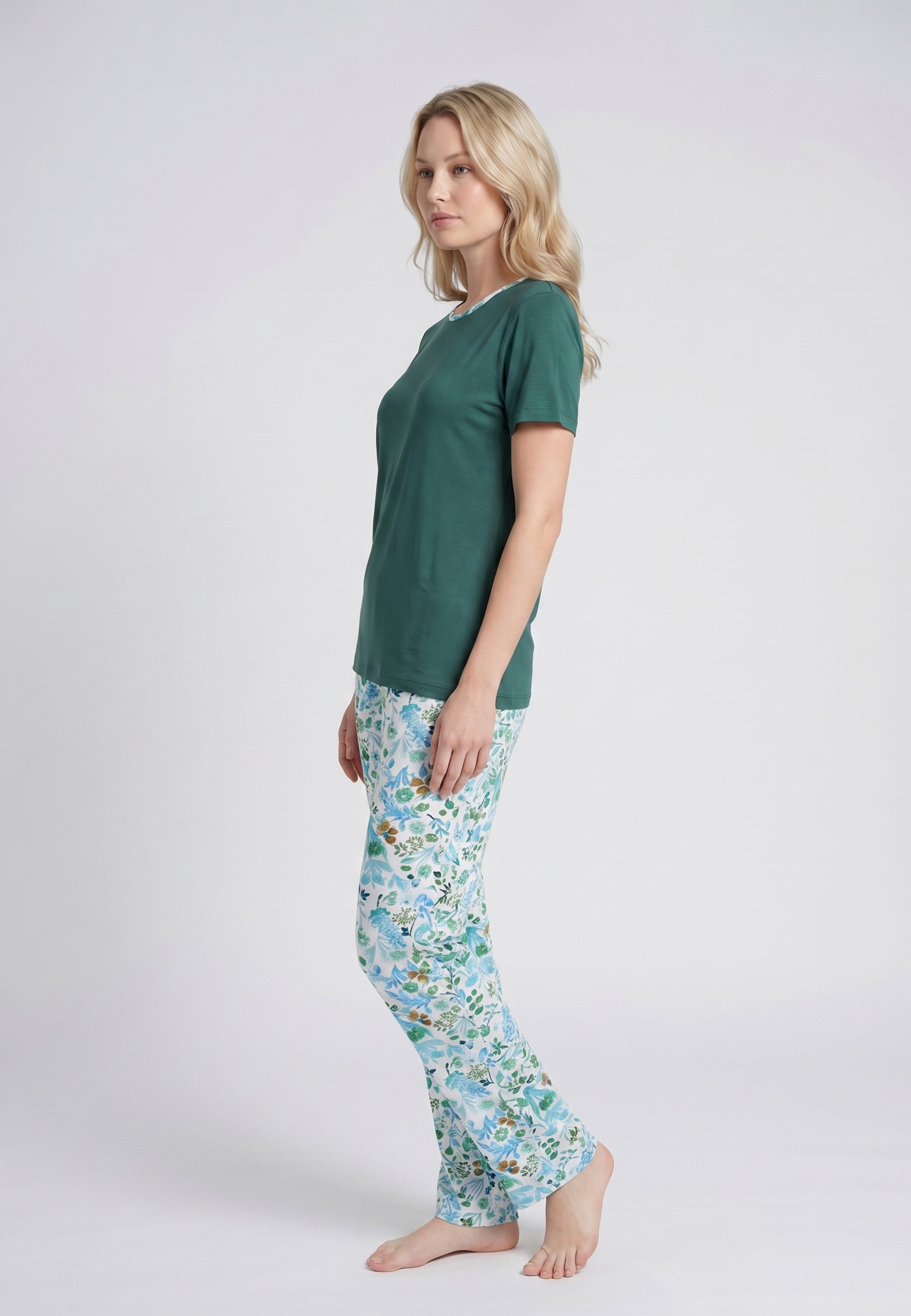 Pyjama T-Shirt Col Rond Liseré Fleuri & Pantalon Fleuri