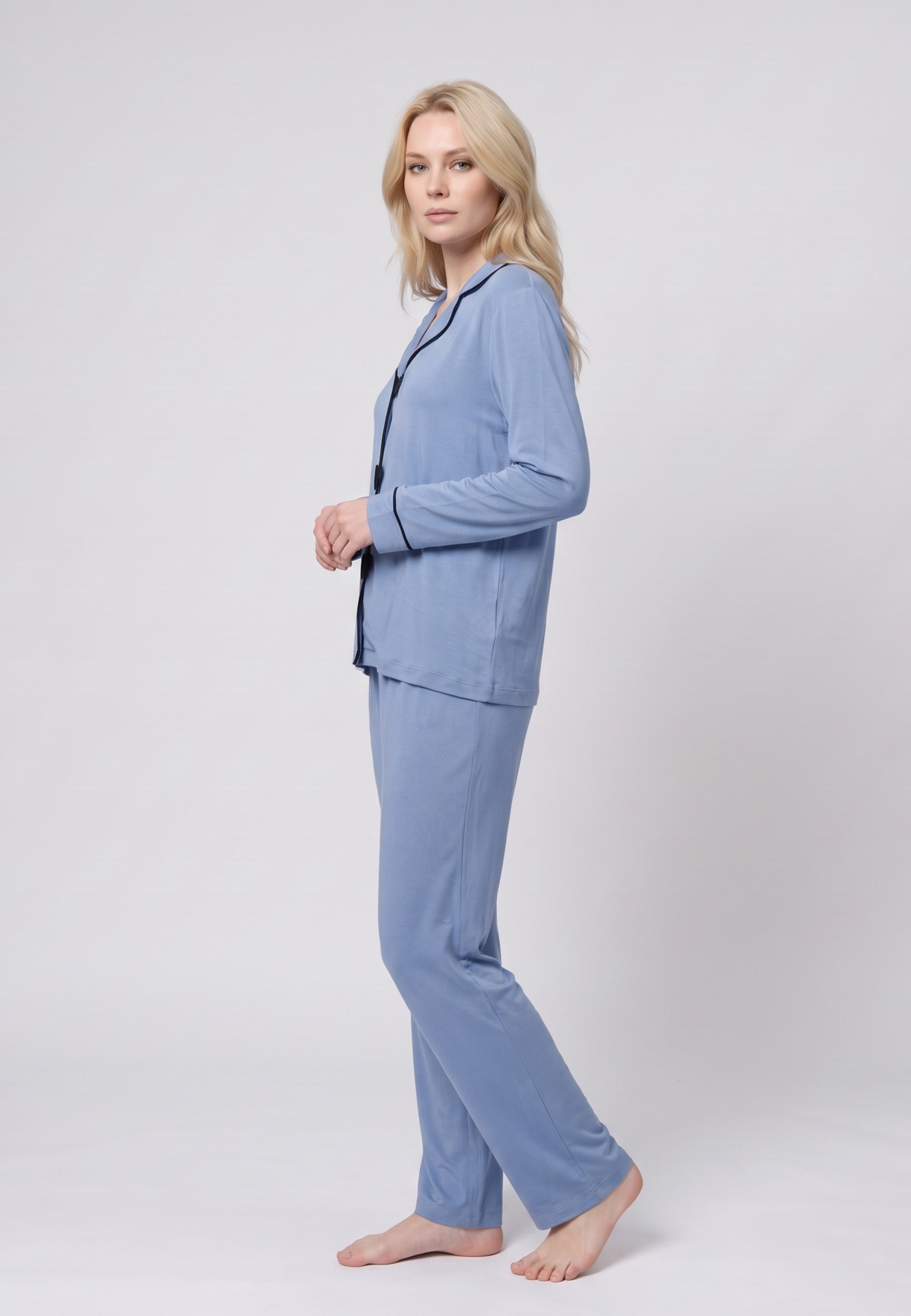 Ensemble pyjama bleu ciel à cœurs noirs Rosabella