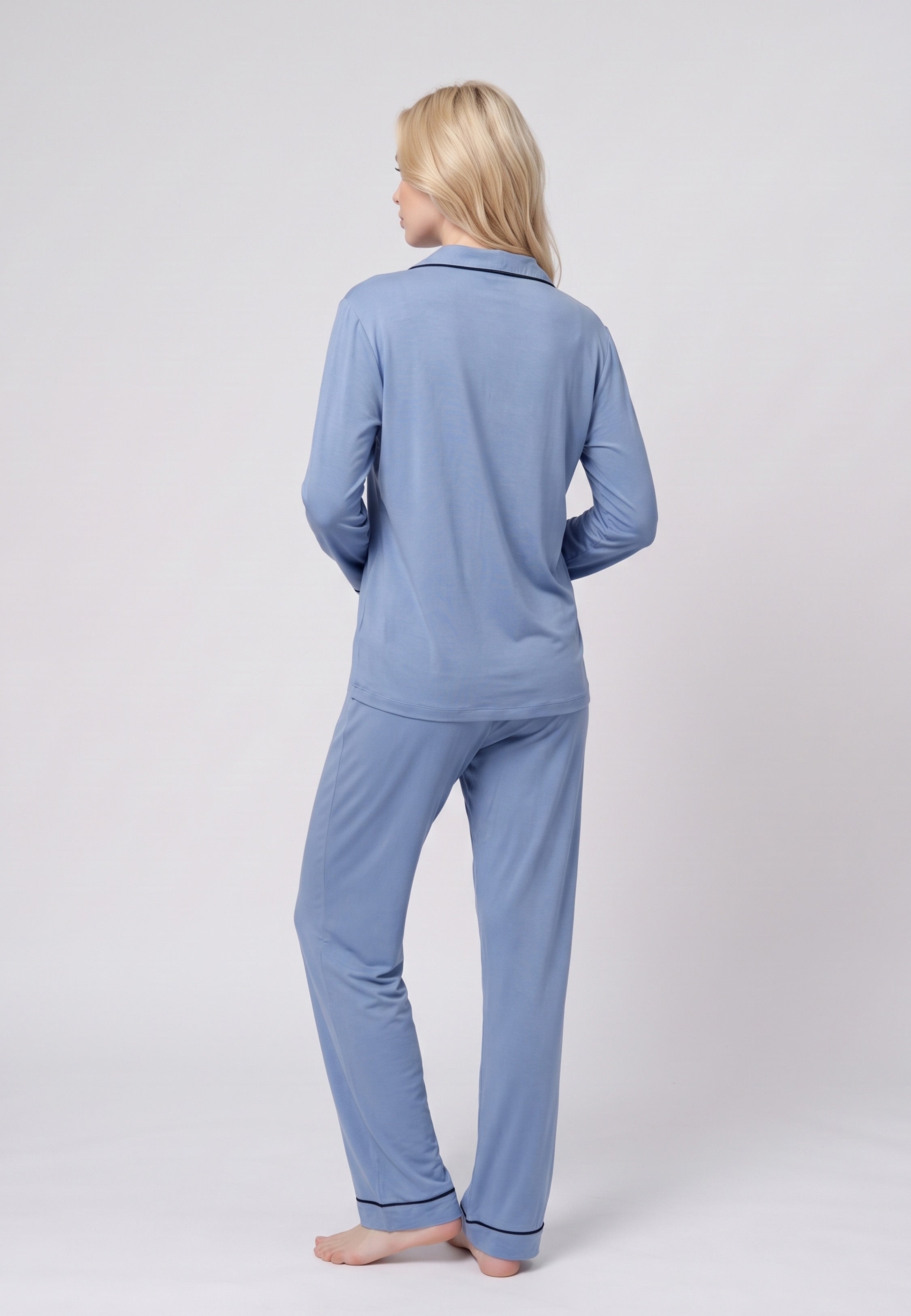 Ensemble pyjama bleu ciel à cœurs noirs Rosabella