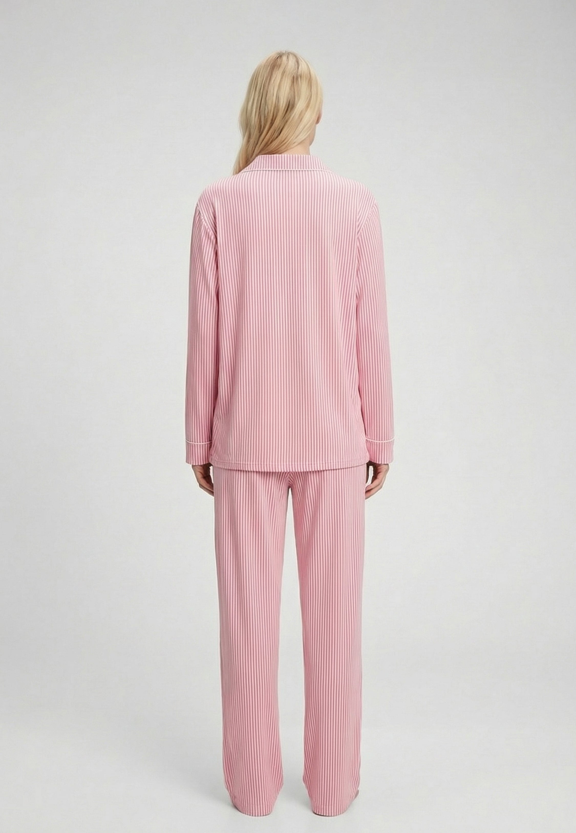 Pyjama femme rayé rose – Ensemble chemise et pantalon