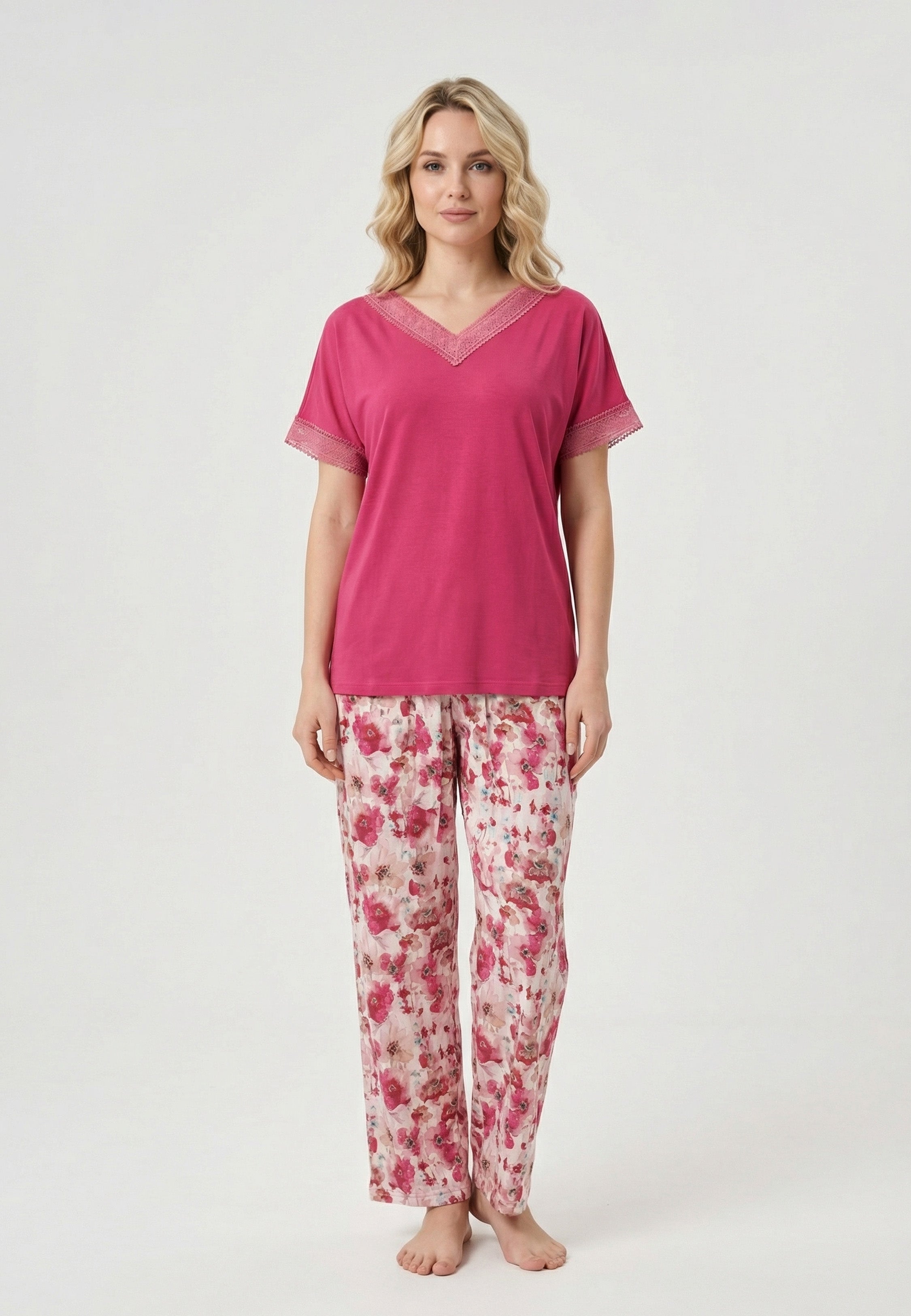 Ensemble pyjama femme fluide avec pantalon large imprimé floral