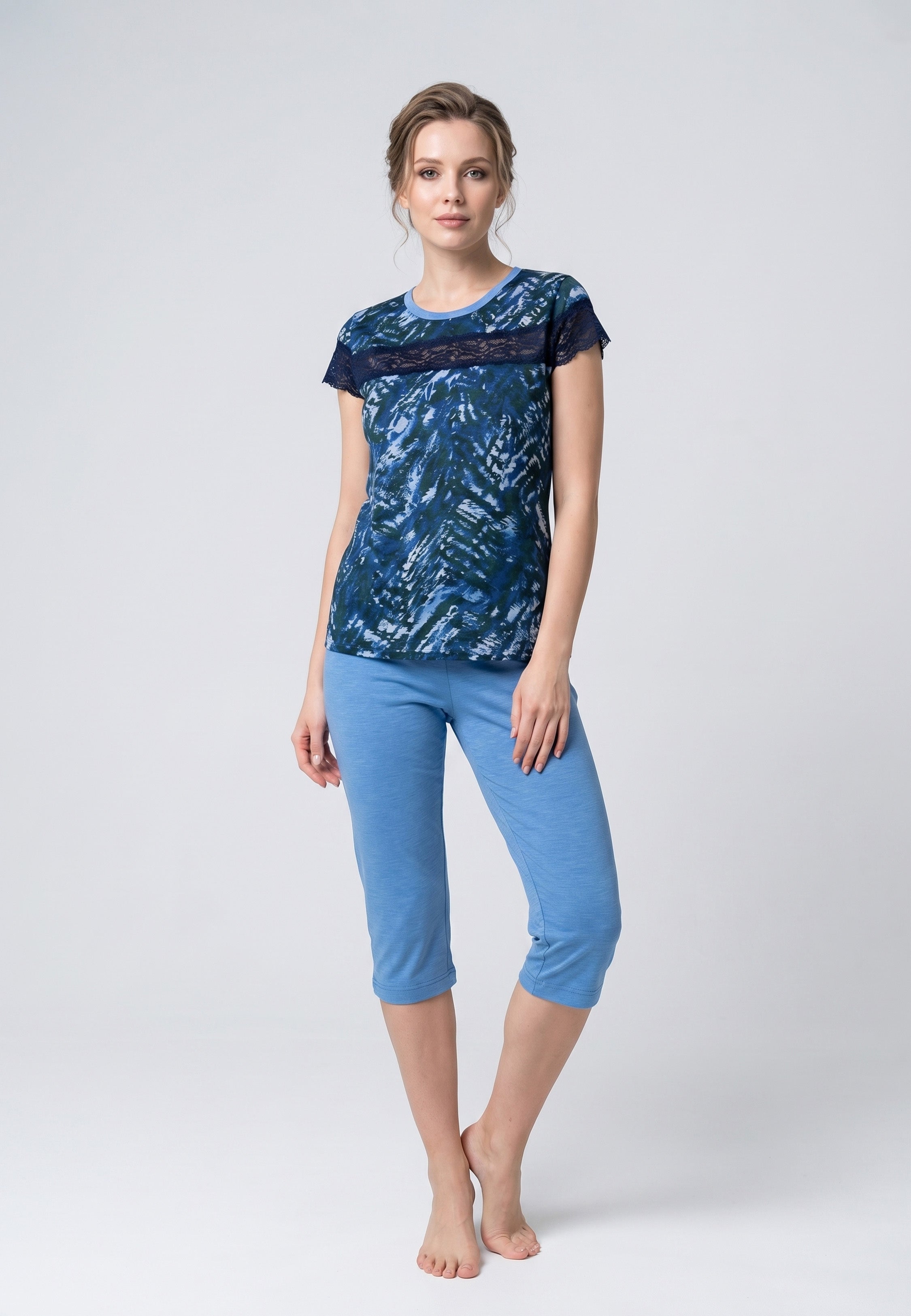 Ensemble Pyjama Femme Manches Courtes Dentelle et Pantalon Capri