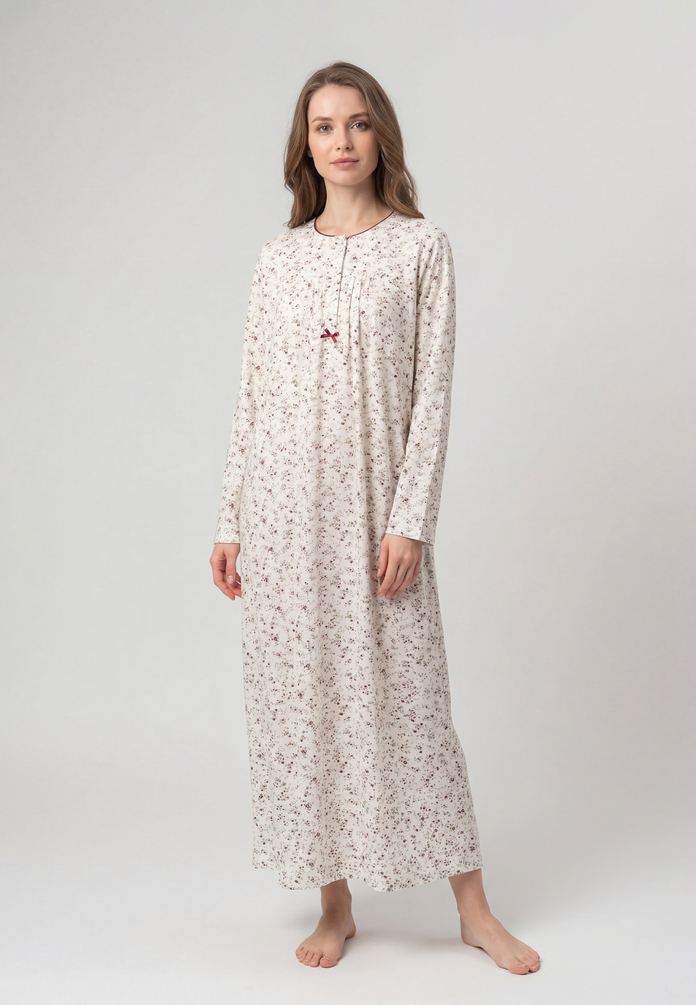 Chemise de nuit femme longue imprimé bordeaux en coton avec manches longues et coupe fluide