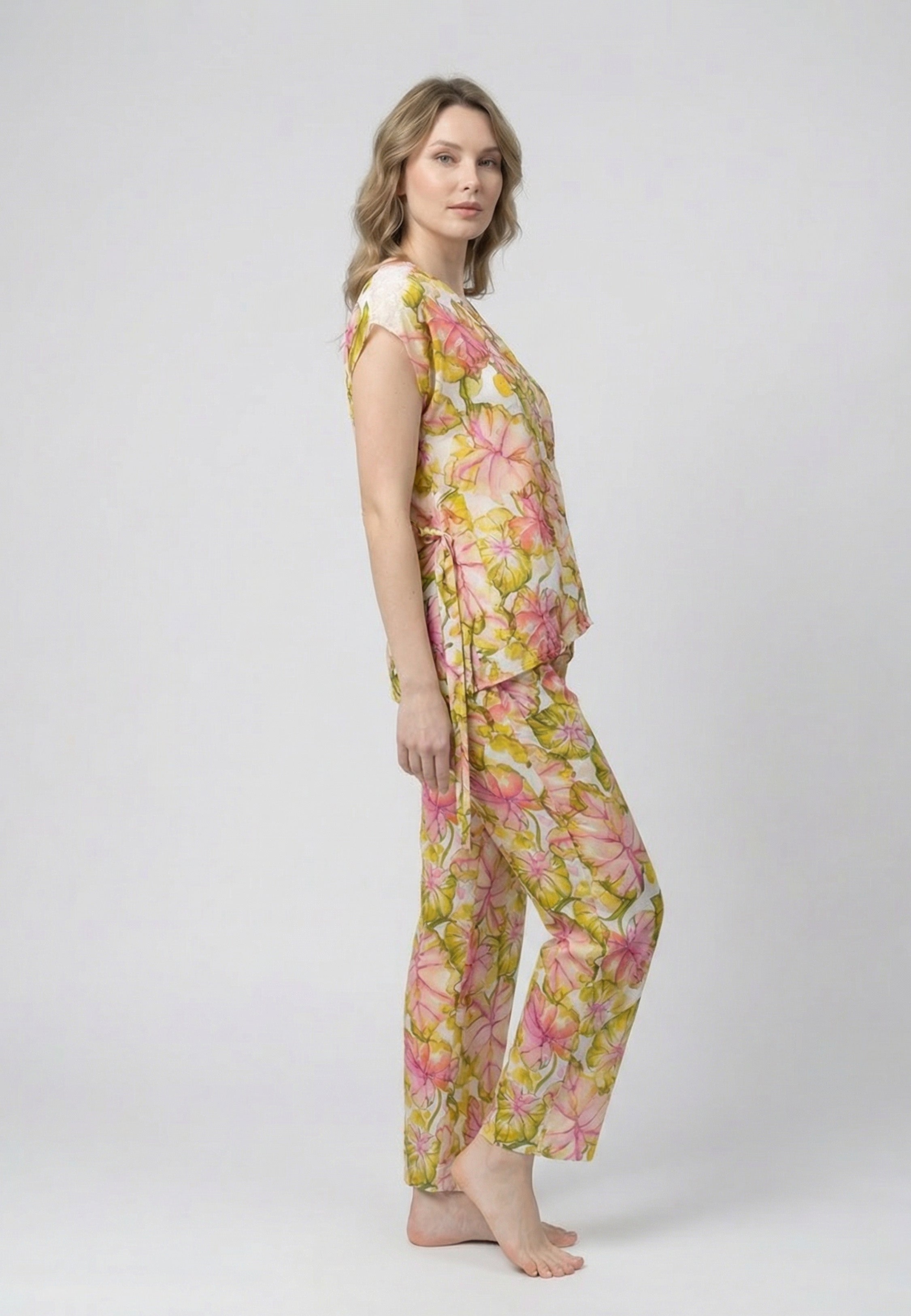 Pyjama Femme Fleuri Ceinturé