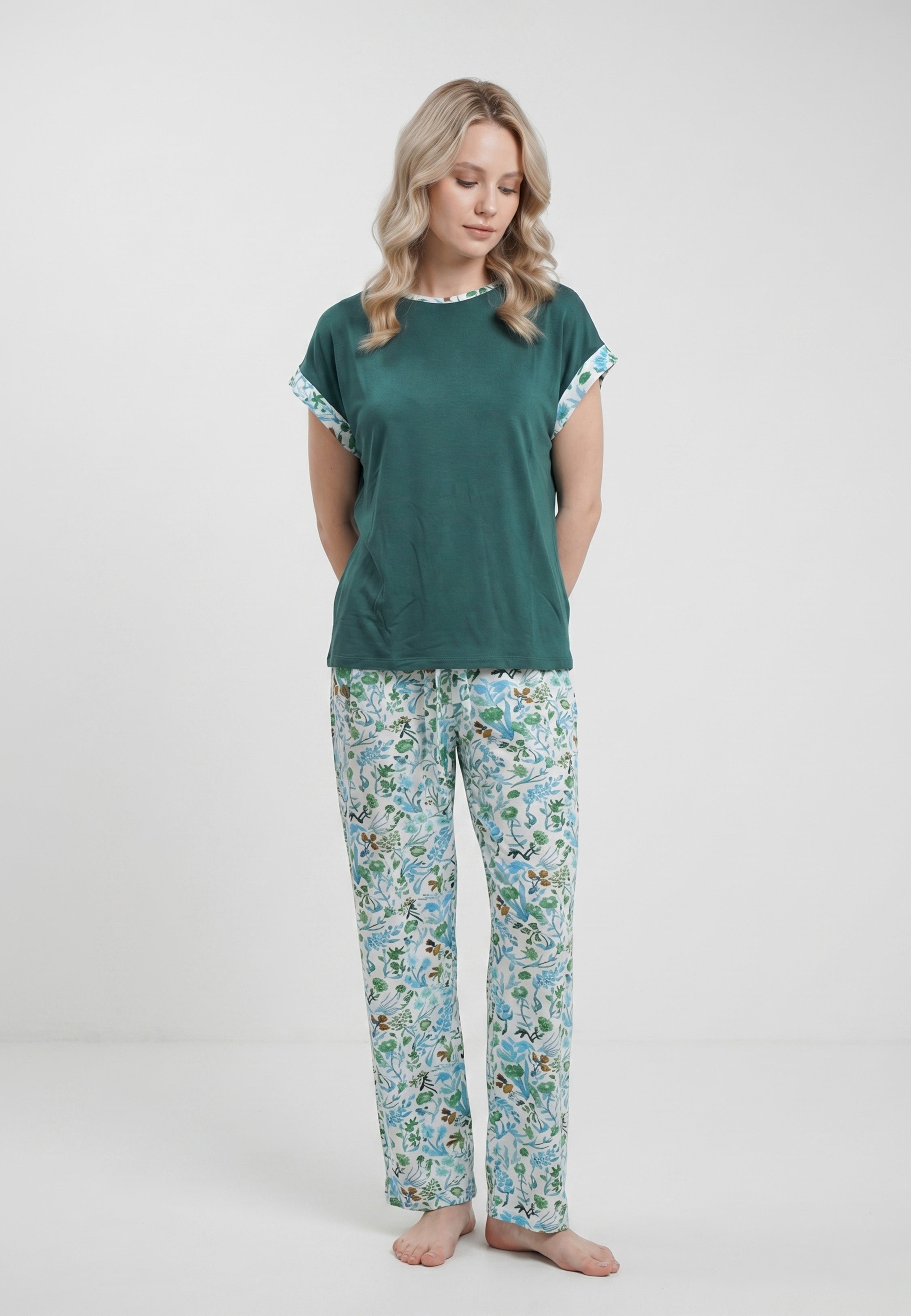Ensemble Pyjama Femme Col Rond Revers Fleuris Pantalon Long