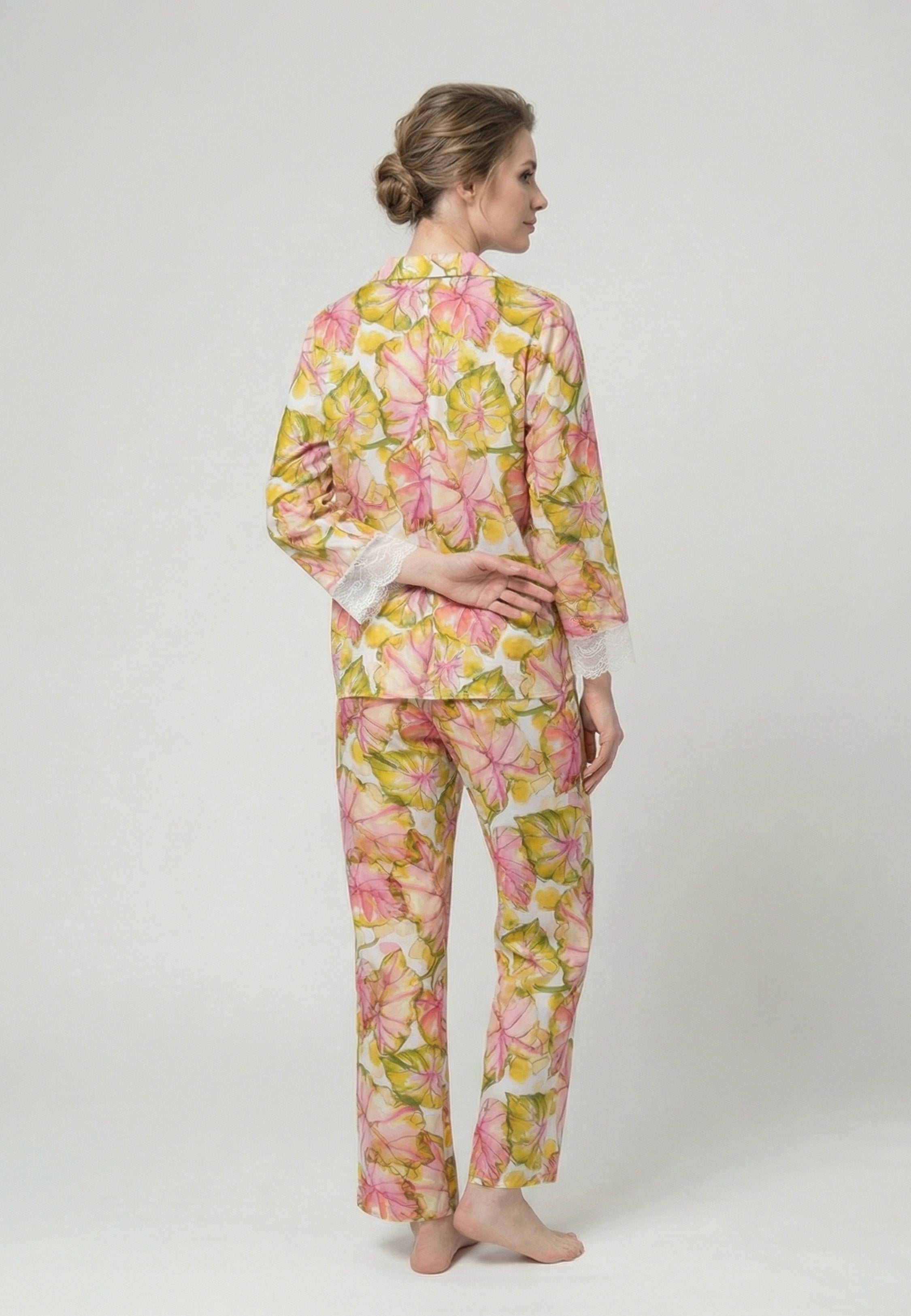 Pyjama Femme Fleuri Boutonné Manches Longues