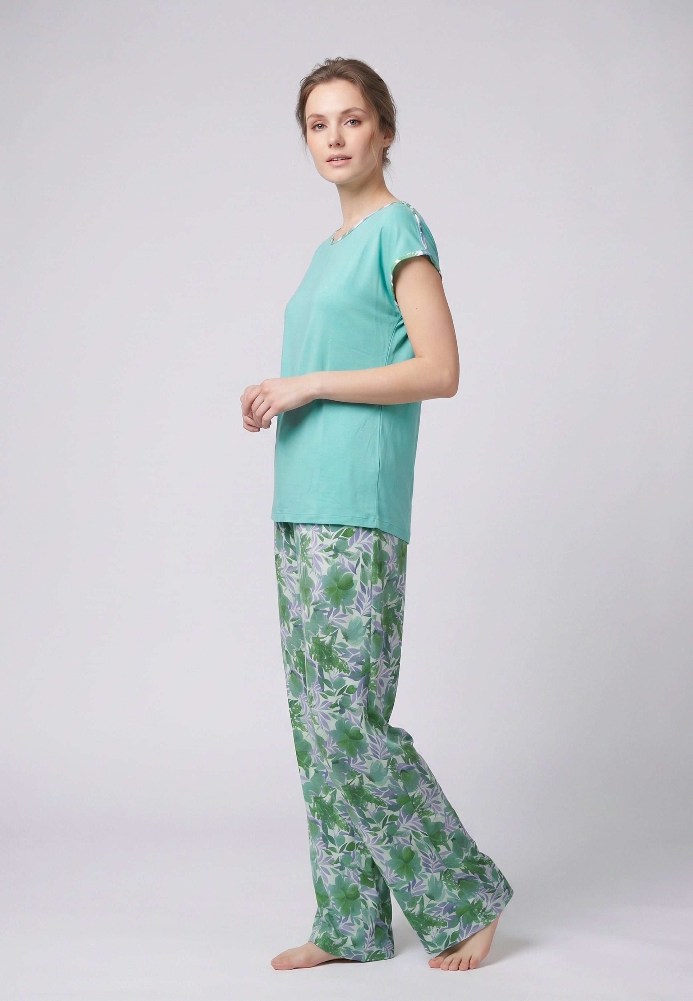 Pyjama T-Shirt Uni & Pantalon Fleuri