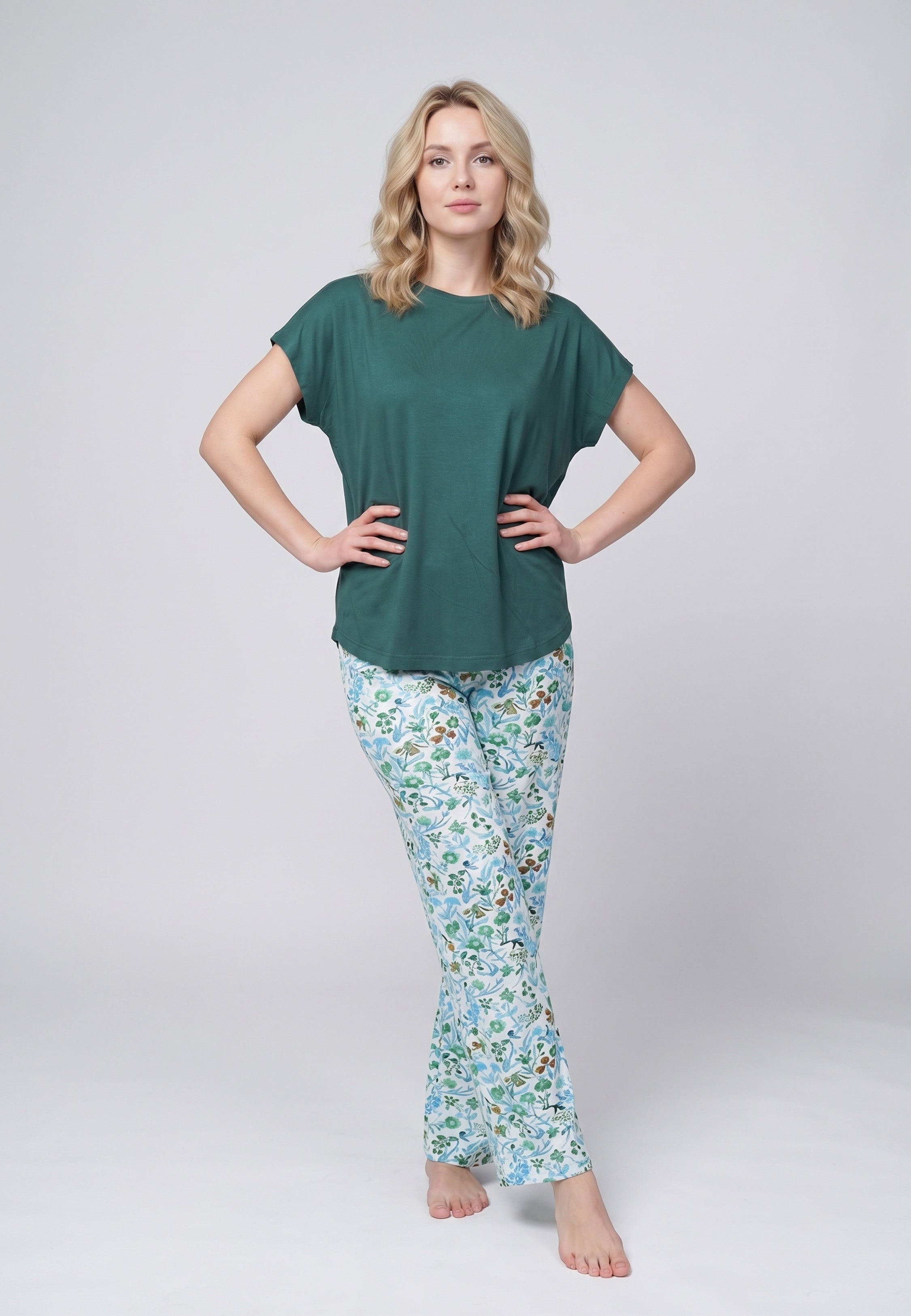 Ensemble Pyjama Femme T-shirt Uni Pantalon Long Fleuri
