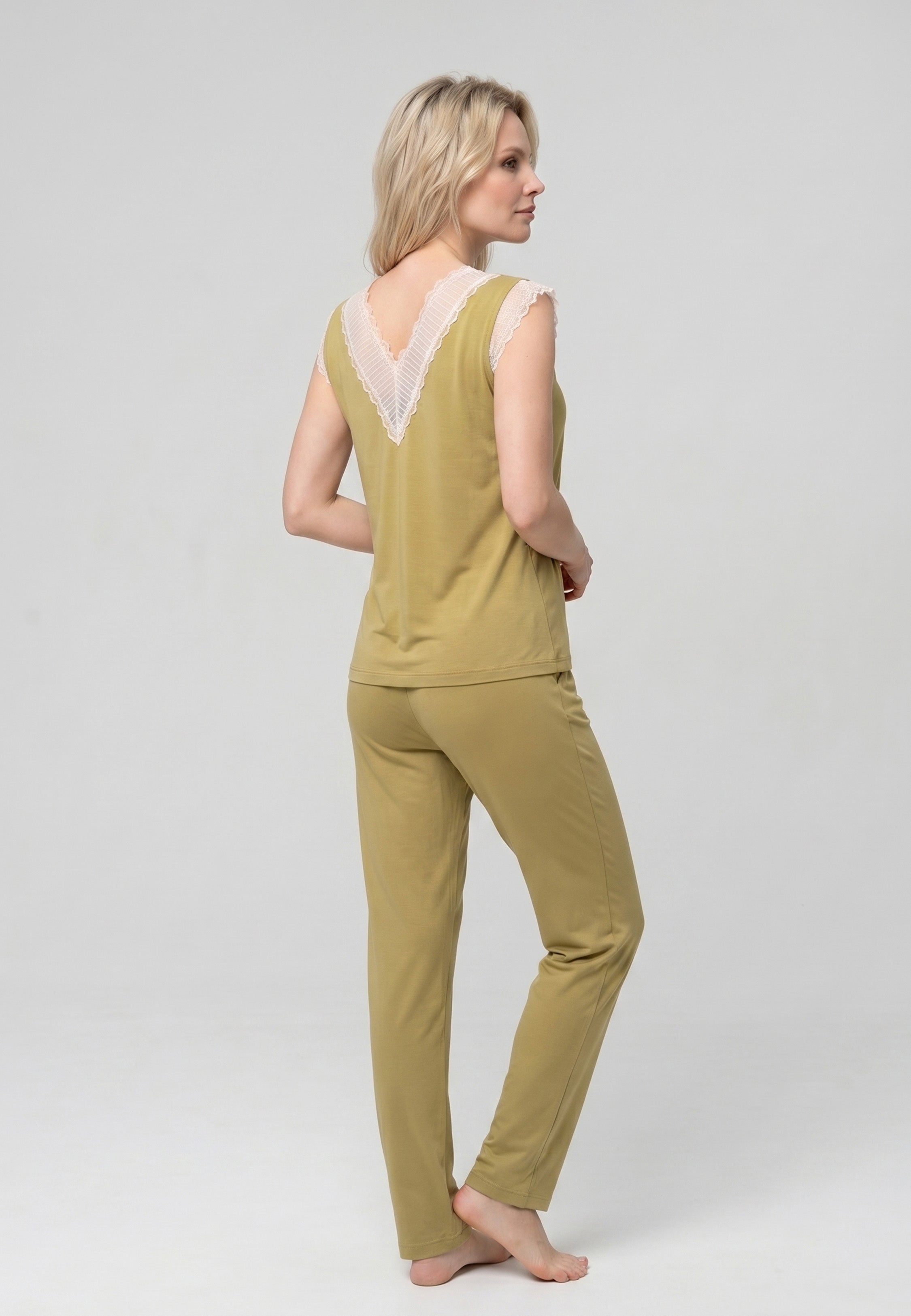 Pyjama Uni Détails Dentelle & Pantalon