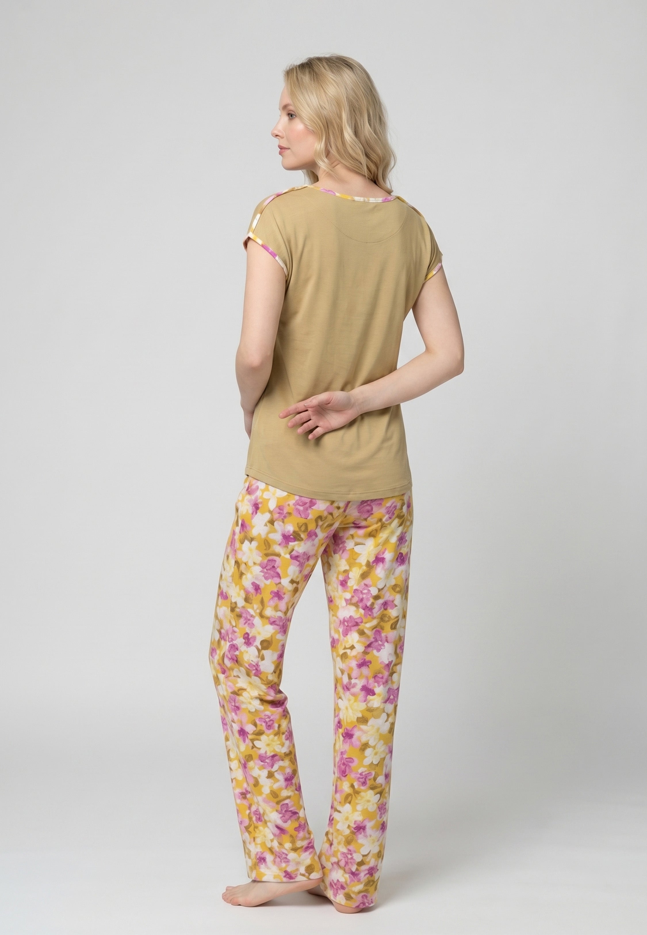 Pyjama T-Shirt Uni & Pantalon Fleuri