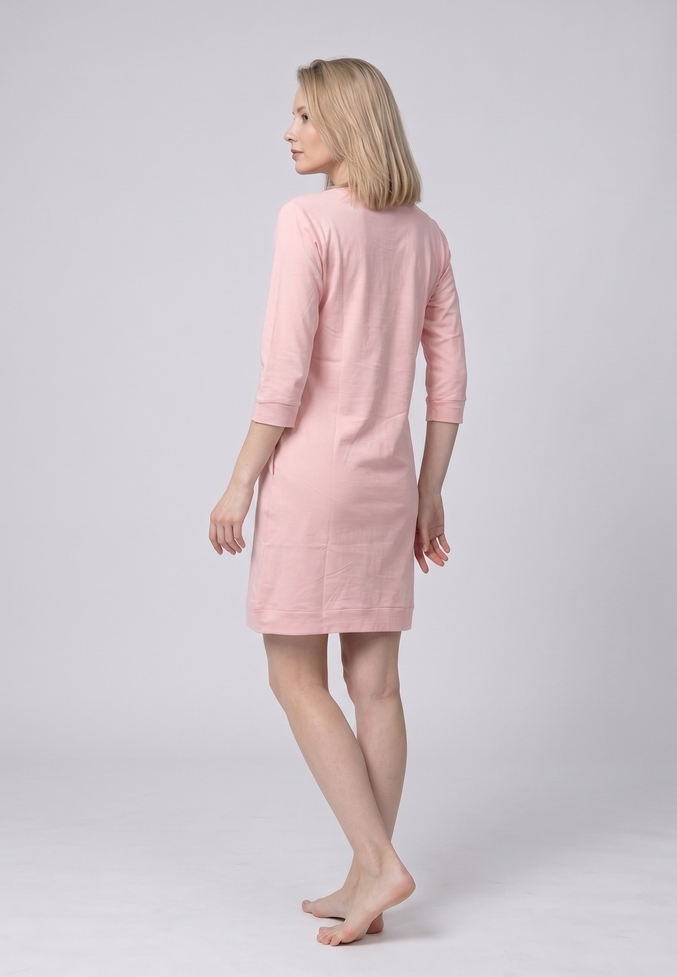Chemise de nuit courte col rond manches 3/4 rose avec imprimé licorne et message fantaisie