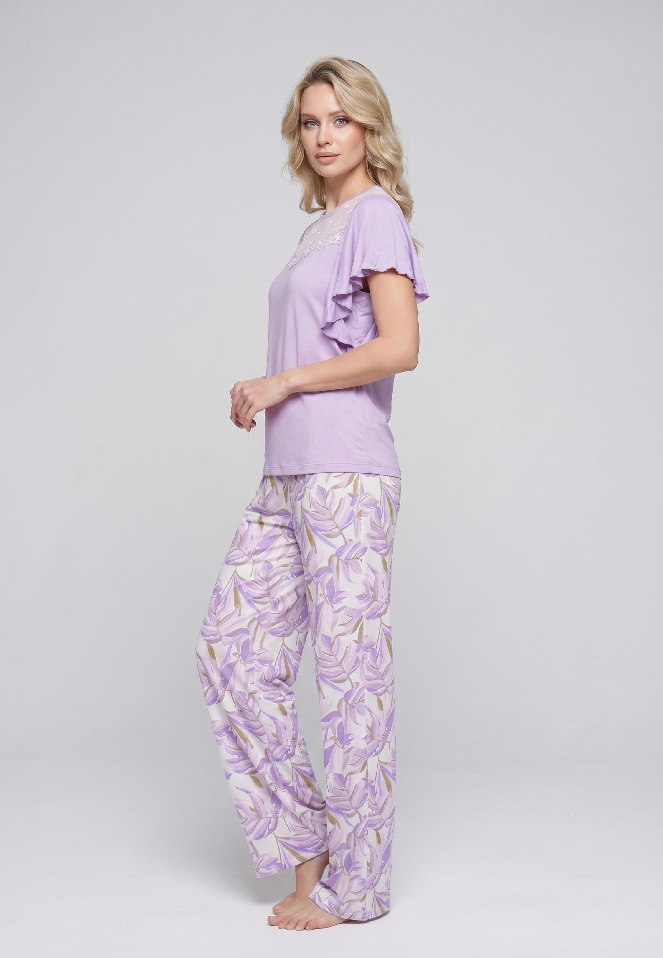 Pyjama T-Shirt Manches Volantées Dentelle & Pantalon Fleuri