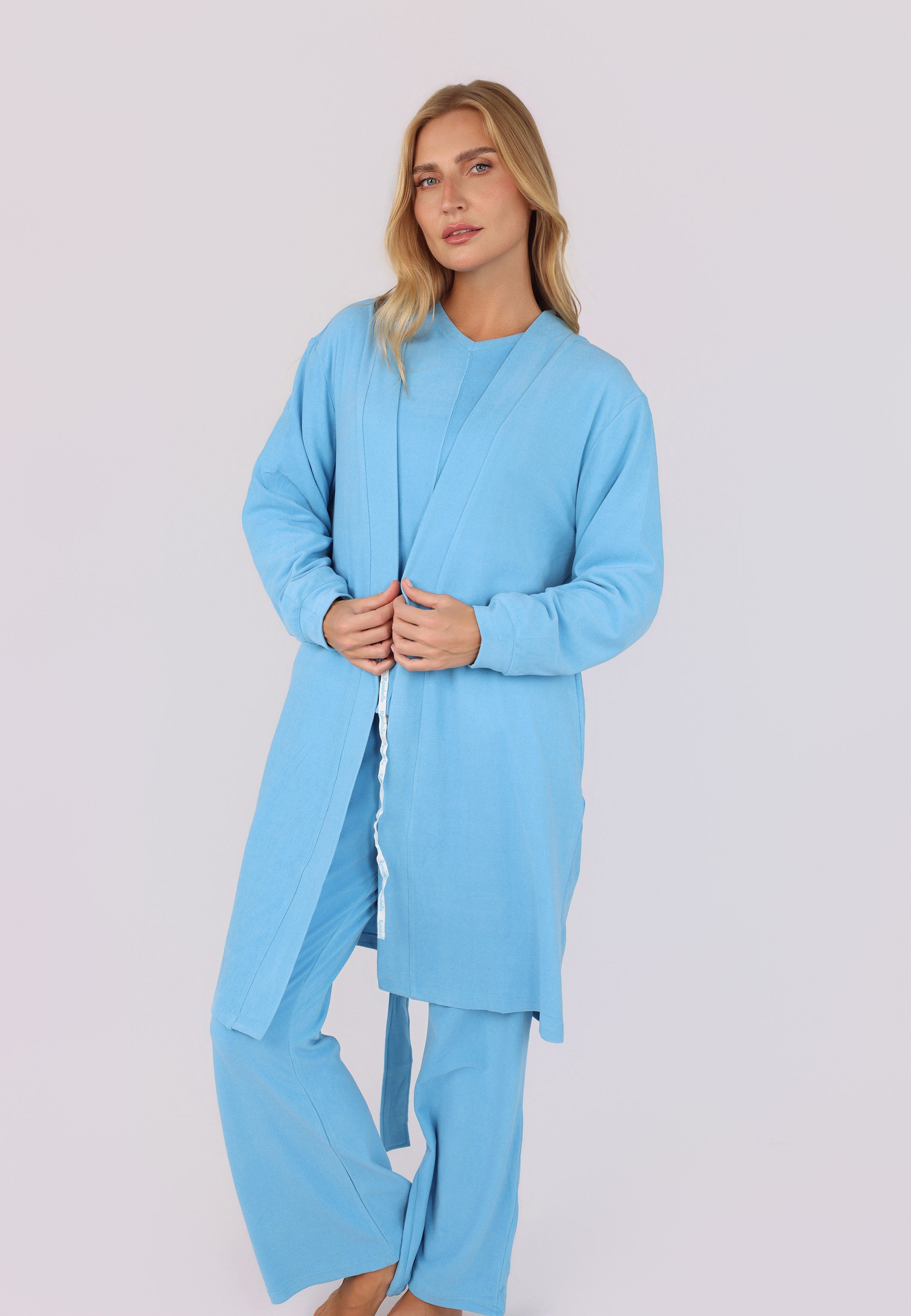 peignoir velours bleu ciel avec ceinture coupe fluide